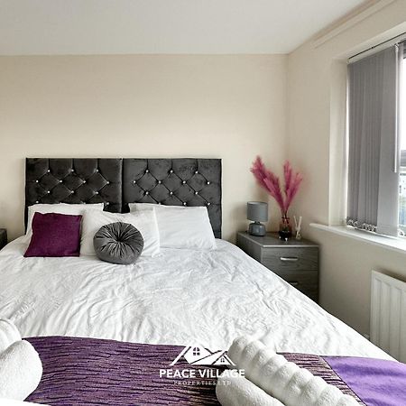 Ashton Co-Living - Private Room Self-Cater Manchester Exterior photo