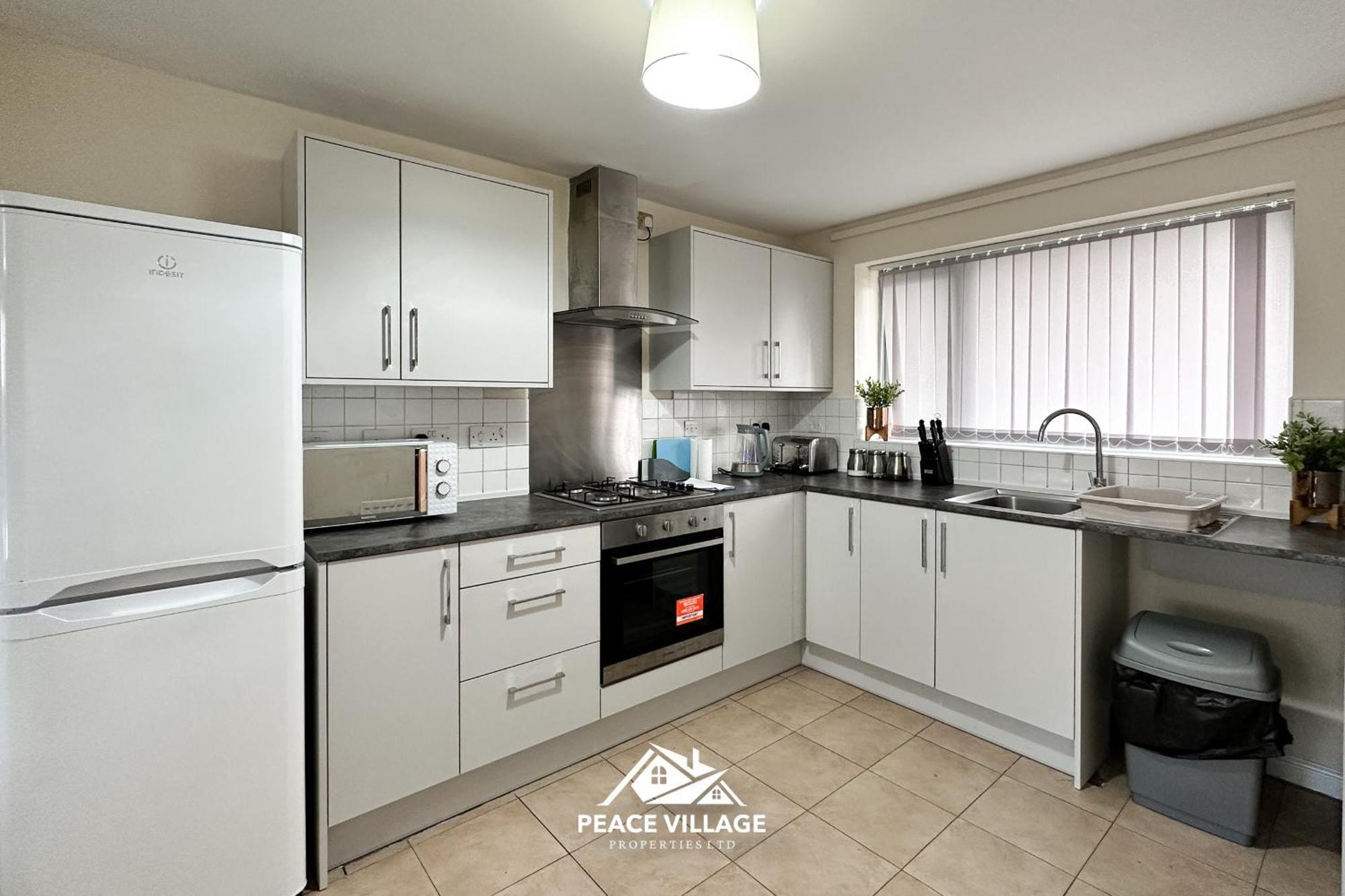 Ashton Co-Living - Private Room Self-Cater Manchester Exterior photo